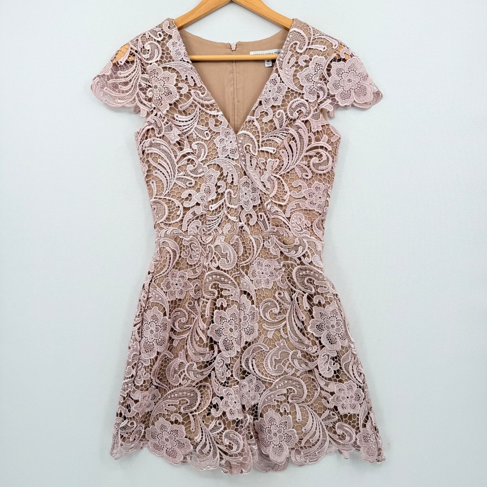 Dress The Population Romper Womens Medium Pink Lace Floral Coquette Romantic